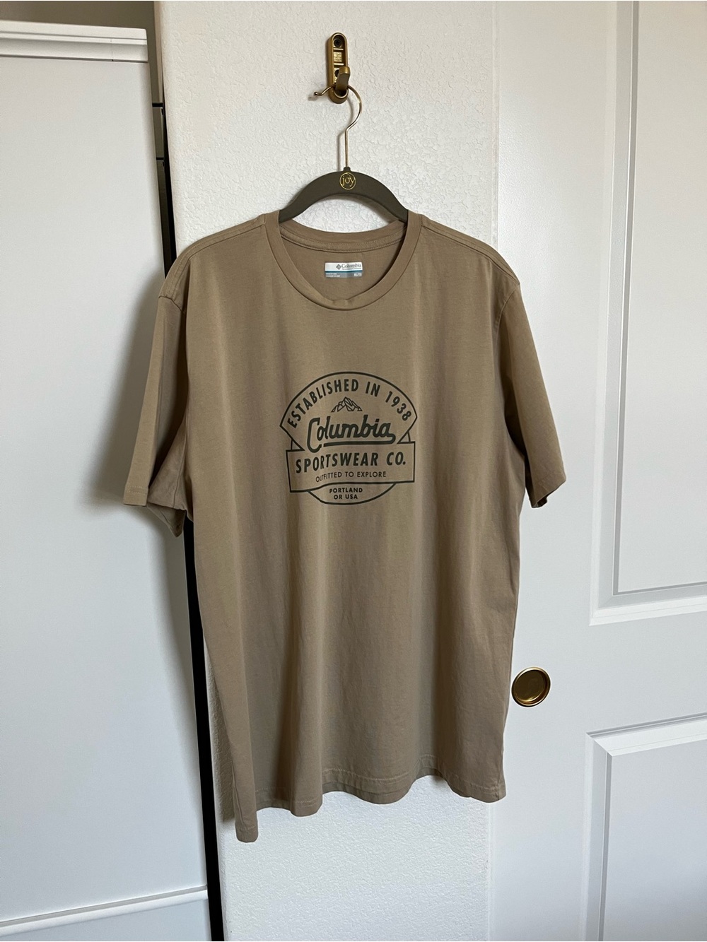 Columbia Men’s Tan Graphic Logo Tee Organic Cotton XL
